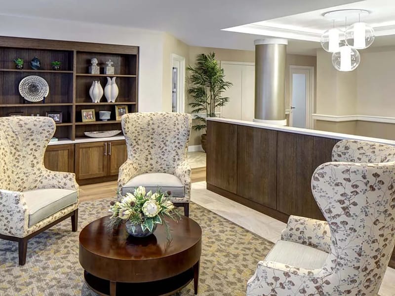 Atria Park of Great Neck — Assisted Living, Great Neck, NY · photo 2