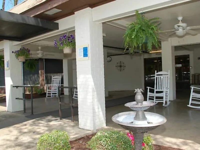 Diversicare of Amory - Nursing Home in Amory, MS photo 2
