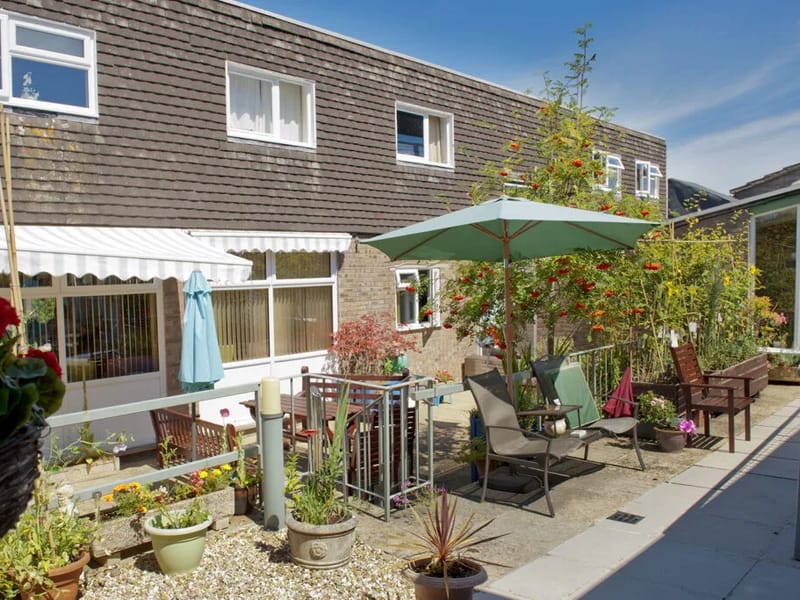 Vaughan Lee House - Assisted Living in Ilminster, England photo 2