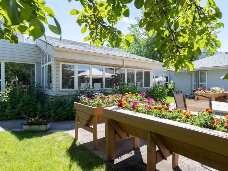 Shouldice Commons in Calgary, AB photo 3