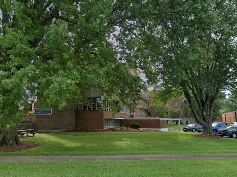 Cumberland Nursing and Rehabilitation Center - Nursing Home in Somerset, KY photo 3
