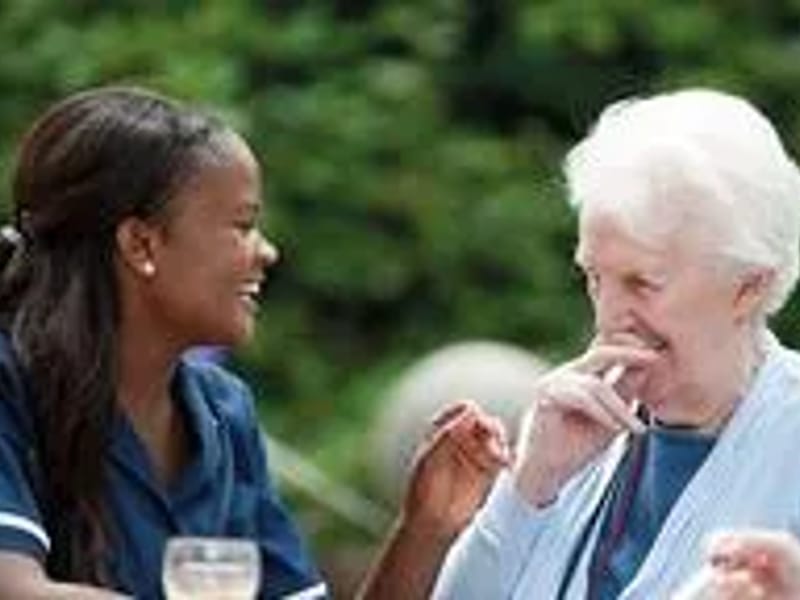 Warrengate Nursing Home - Nursing Home in Tadworth, England photo 3