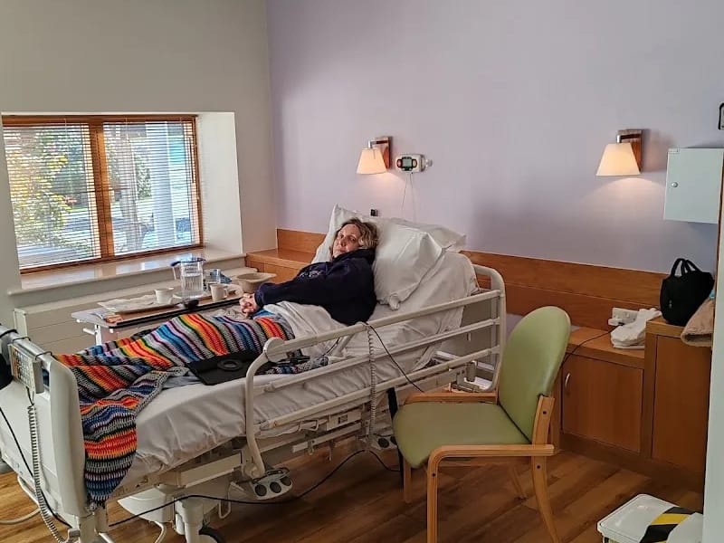 Prospect Hospice in Swindon, England photo 6