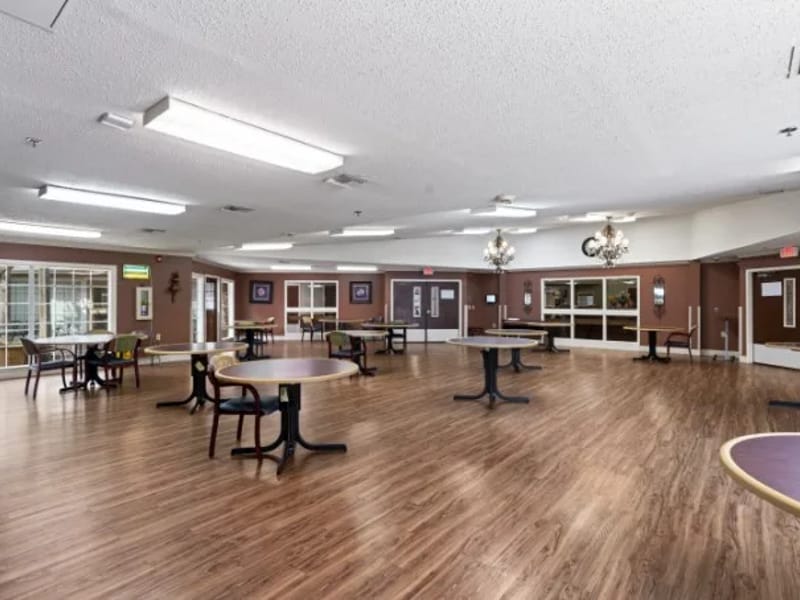 Southern Hills Healthcare and Rehabilitation - Nursing Home in Shreveport, LA photo 3
