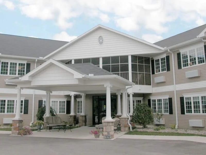 Miller's Merry Manor - Nursing Home in Warsaw, IN photo 1