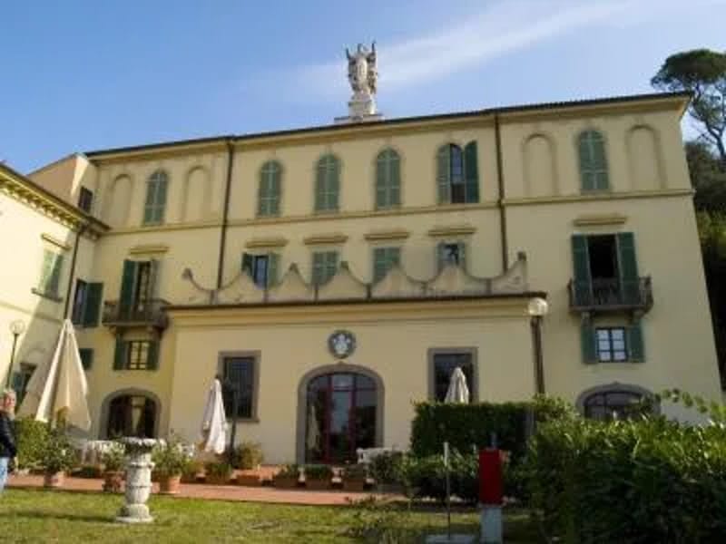 Villa Maria Assunta Residenziale in Prato, Toscana photo 1