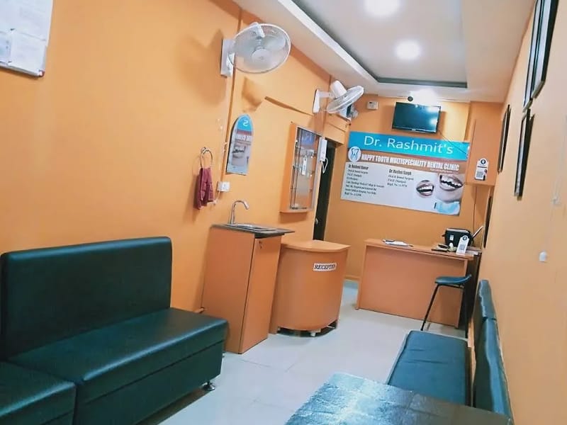 Happy Tooth Multispeciality Dental Clinic - वृद्धाश्रम in Ranchi, Jharkhand photo 1