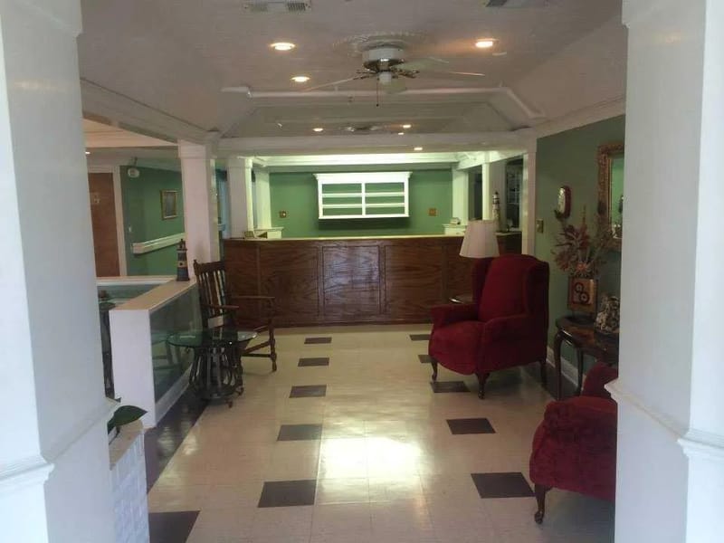 Madden Lighthouse - Assisted Living in Carthage, MS photo 3