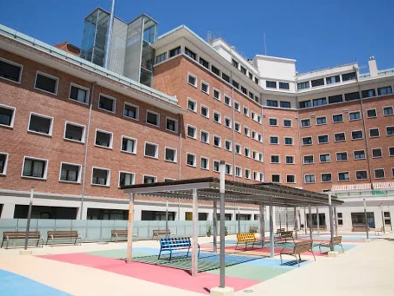 Residencia De Ancianos Asistida Enfermos Cronicos Santa Teresa - Hogar de Ancianos in Zaragoza, Aragón photo 3