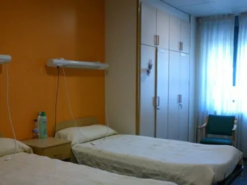 Residencia De Ancianos Asistida Enfermos Cronicos Santa Teresa - Hogar de Ancianos in Zaragoza, Aragón photo 1