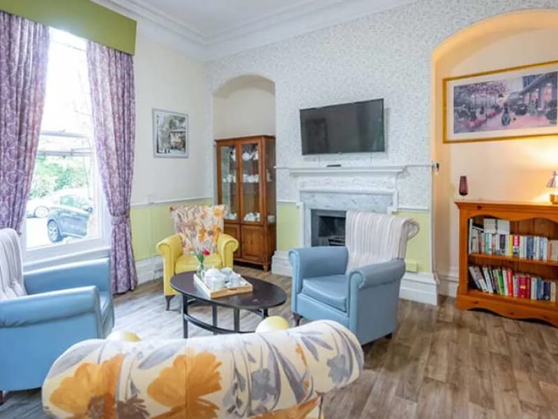 Sharston House Nursing Home - Nursing Home in Knutsford, England photo 2