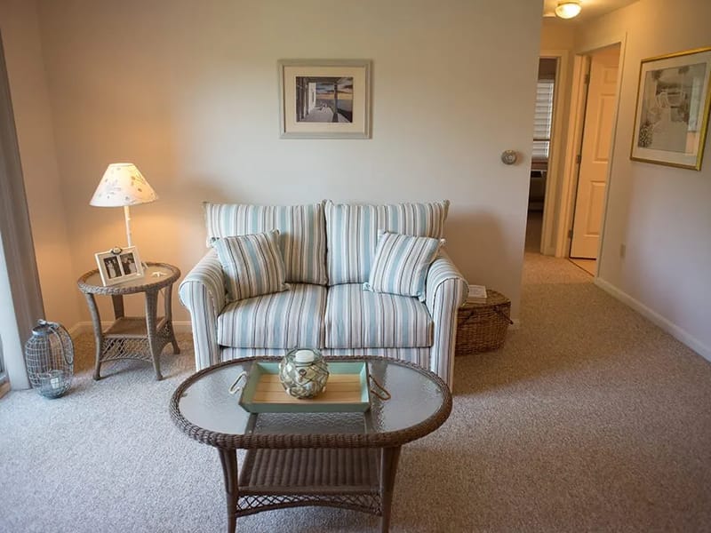 Bfli-Warren House - Assisted Living in Warren, ME photo 2