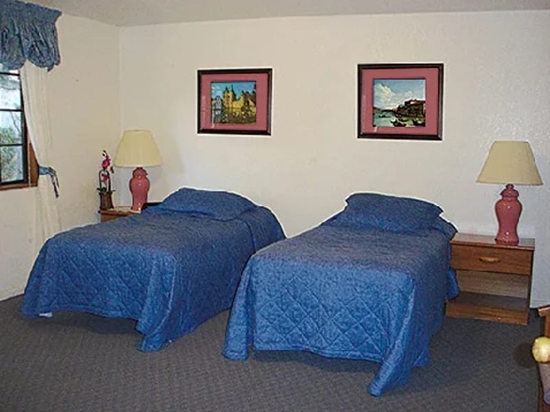 Allen'S Palm Cove Residence Care - Assisted Living in Anaheim, CA photo 3