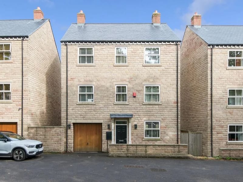 Hallamgate House in Sheffield, England photo 3