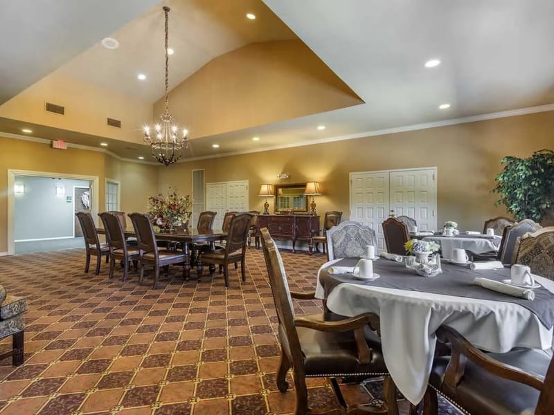 Aberdeen Heights Assisted Living Community - Assisted Living in Tulsa, OK photo 2