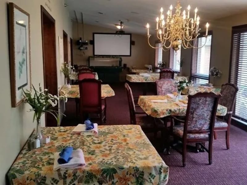 Bethany - Assisted Living in Canton, OH photo 2