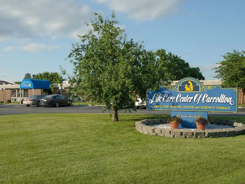 Life Care Center of Carrollton — Nursing Home, Carrollton, MO · photo 2