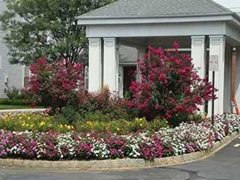 Monmouth Crossing - Assisted Living in Freehold, NJ photo 3