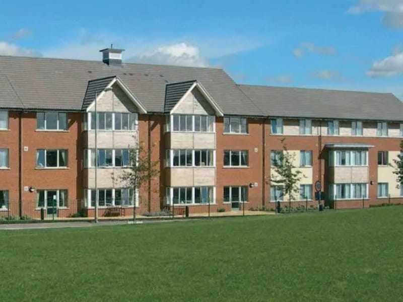 Sandalwood Court - Nursing Home in Corby, England photo 2
