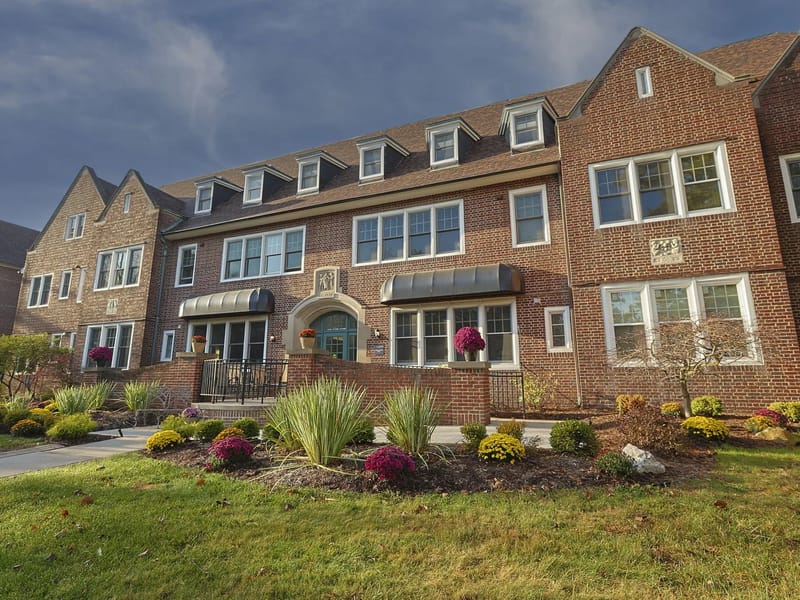 Care Assisted Living 3 — Assisted Living, Farmington Hills, MI · photo 1
