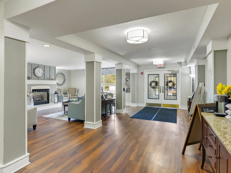 Brookdale Charleston Gardens (Alr/Alz) - Assisted Living in Charleston, WV photo 2