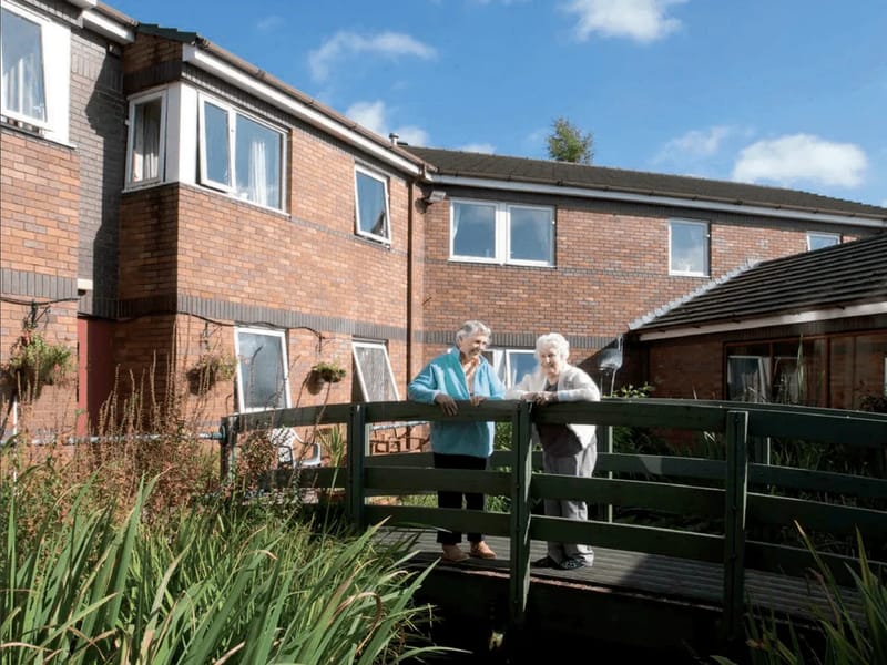 Parklands Residential Care Home - Assisted Living in Stockport, England photo 5