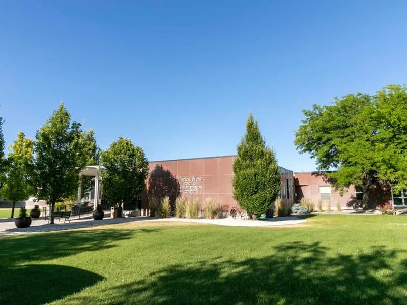 Parke View Care & Rehabilitation Center - Nursing Home in Burley, ID photo 2