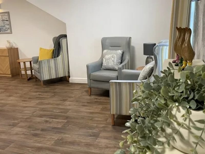 Laurel Bank Care Home - Nursing Home in Bradford, England photo 4