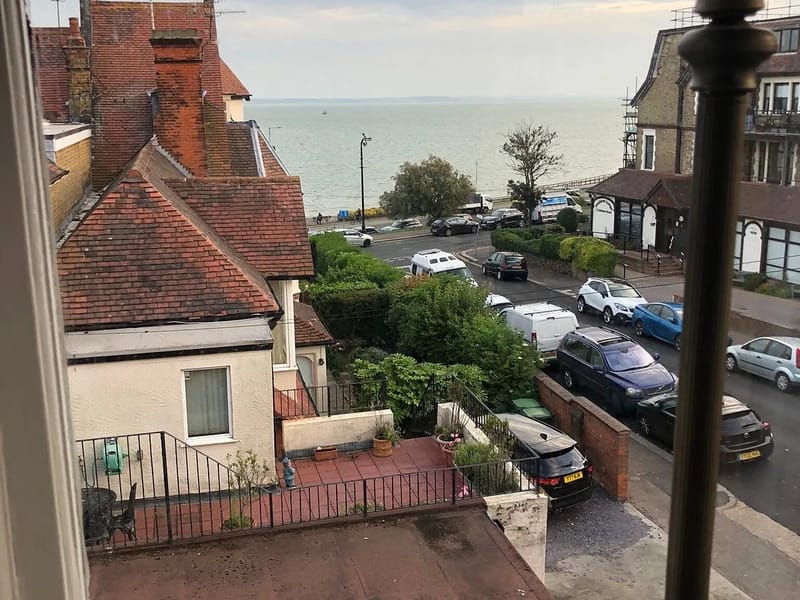 Ossis Lodge - Nursing Home in Westcliff-On-Sea, England photo 3