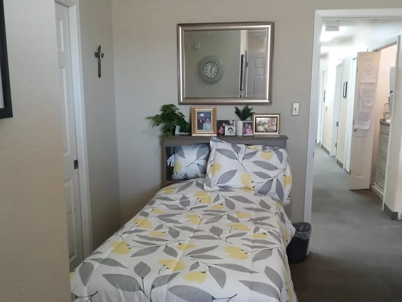 Beehive Homes Of Clovis - Assisted Living in Clovis, NM photo 2