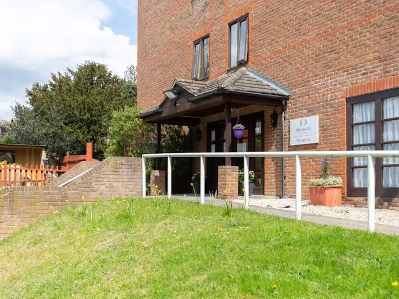 Alexandra Care Home - Nursing Home in Hemel Hempstead, England photo 6
