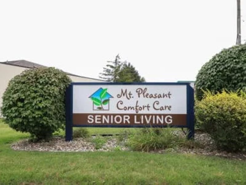 Comfort Care Center Llc - Assisted Living in St. Louis Park, MN photo 2
