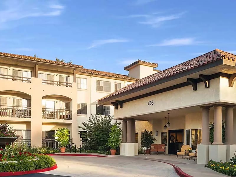 Compassionate Care Residence - Flores - Assisted Living in Thousand Oaks, CA photo 2