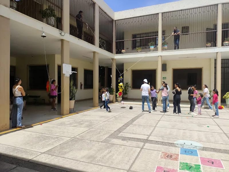 CASA HOGAR DEL SEÑOR GRANDE DE AMECA - Hogar de Ancianos in Ameca, Jalisco photo 3