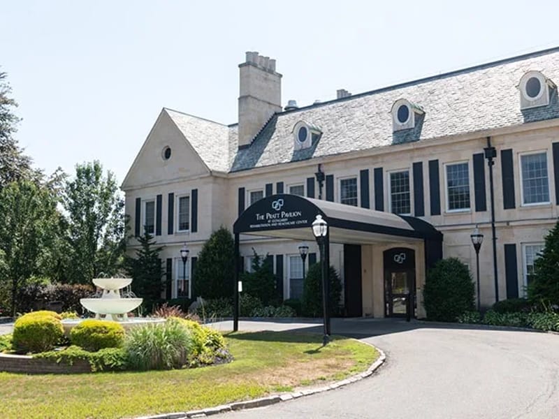 Glengariff Dialysis Center, LLC - Dialysis in Glen Cove, NY photo 3