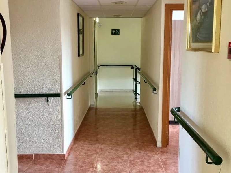 Residencia De Ancianos Pirineos - Hogar de Ancianos in Zaragoza, Aragón photo 1