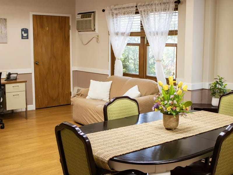 Accura Healthcare of Hartington - Nursing Home in Hartington, NE photo 3