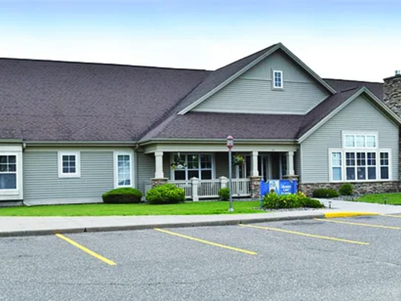 Gratus At Selah - Assisted Living in Chippewa Falls, WI photo 1