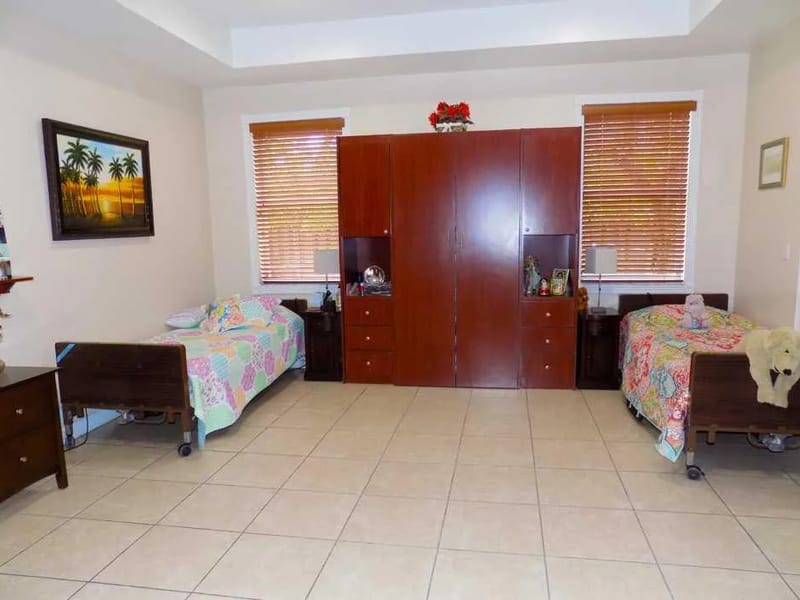 Amigos Of Westchester Alf Corp - Assisted Living in Miami, FL photo 3