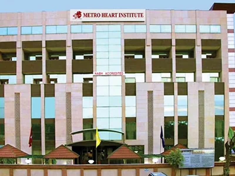 Metro Hospital & Heart Institute, Sec. 11 and 12 - अस्पताल in Noida, Uttar Pradesh photo 2