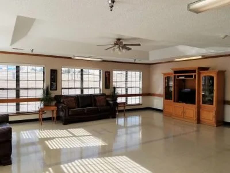 Houston House — Nursing Home, Houston, MO · photo 3