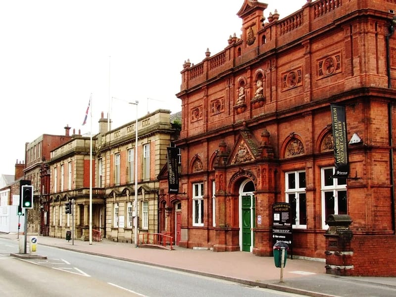 The Shrubbery - Nursing Home in Wednesbury, England photo 2