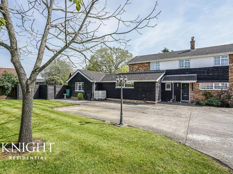 Jamesons RCH Wormingford Road - Nursing Home in Colchester, England photo 2