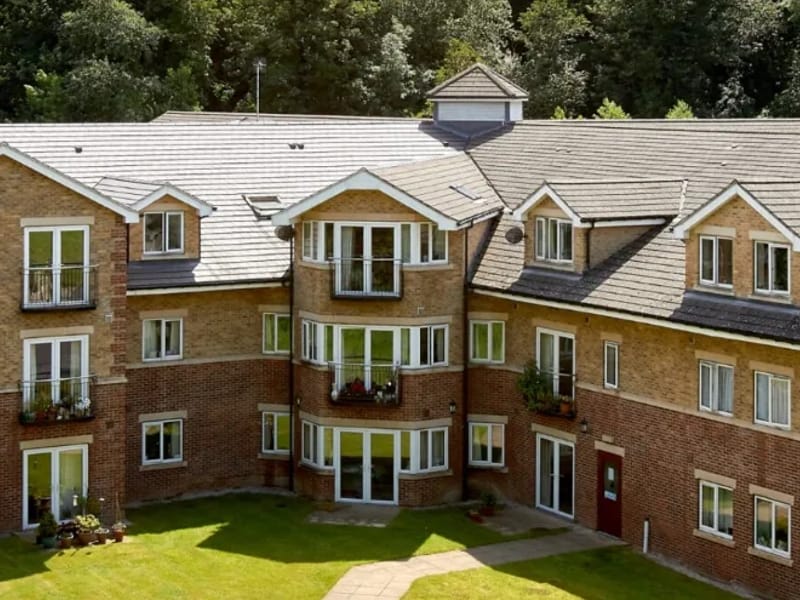 Loxley Park Assisted Living Residency in Sheffield, England photo 3