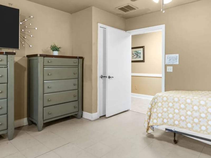 Nixon Assisted Living "Too" - Assisted Living in Houston, TX photo 2