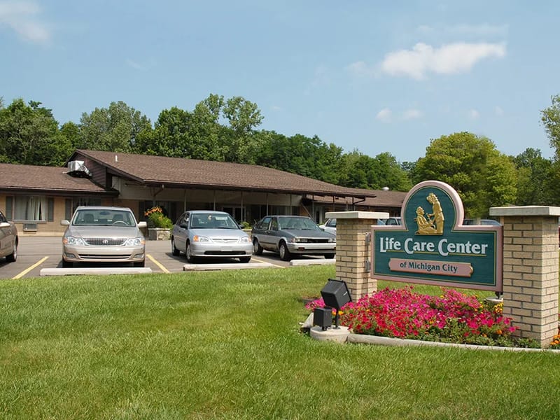Life Care Center of Michigan City - Nursing Home in Michigan City, IN photo 3