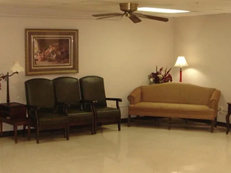 Woodview Home, Inc. — Nursing Home, Ardmore, OK · photo 2