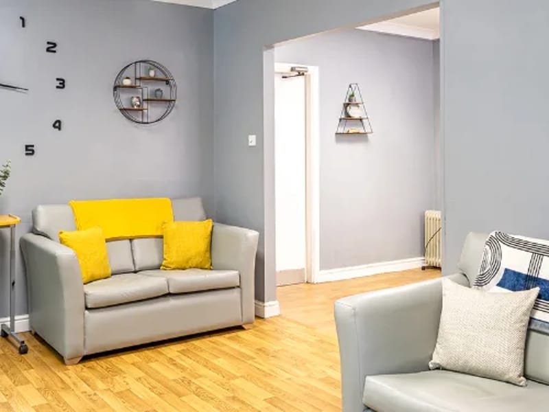 Riverside Care Home - Nursing Home in Barnsley, England photo 2