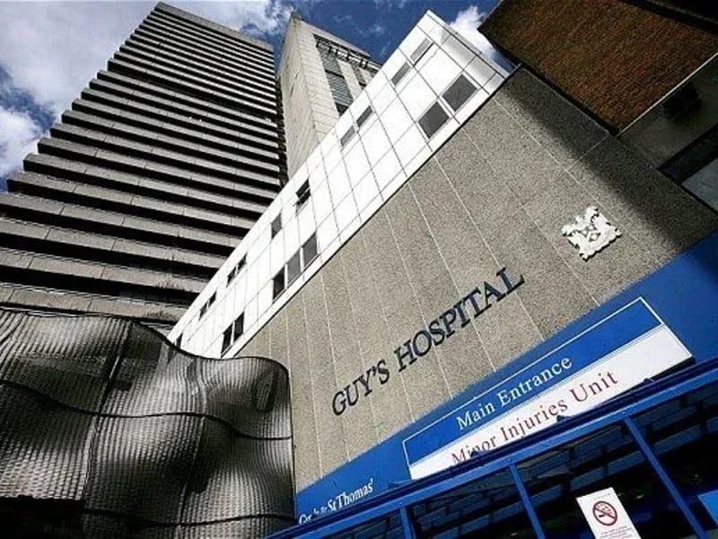 Guy's Hospital - Hospital in London, England photo 2