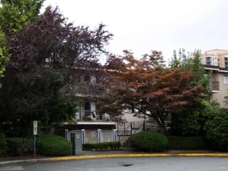 Carrington Court - Assisted Living in Wigan, England photo 2